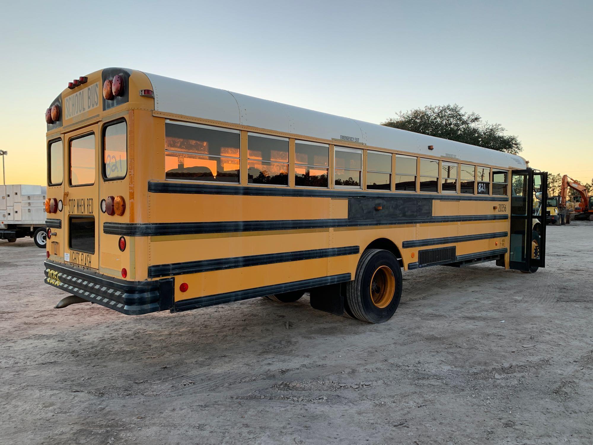 2003 IC Corporation 3000IC Passenger Bus