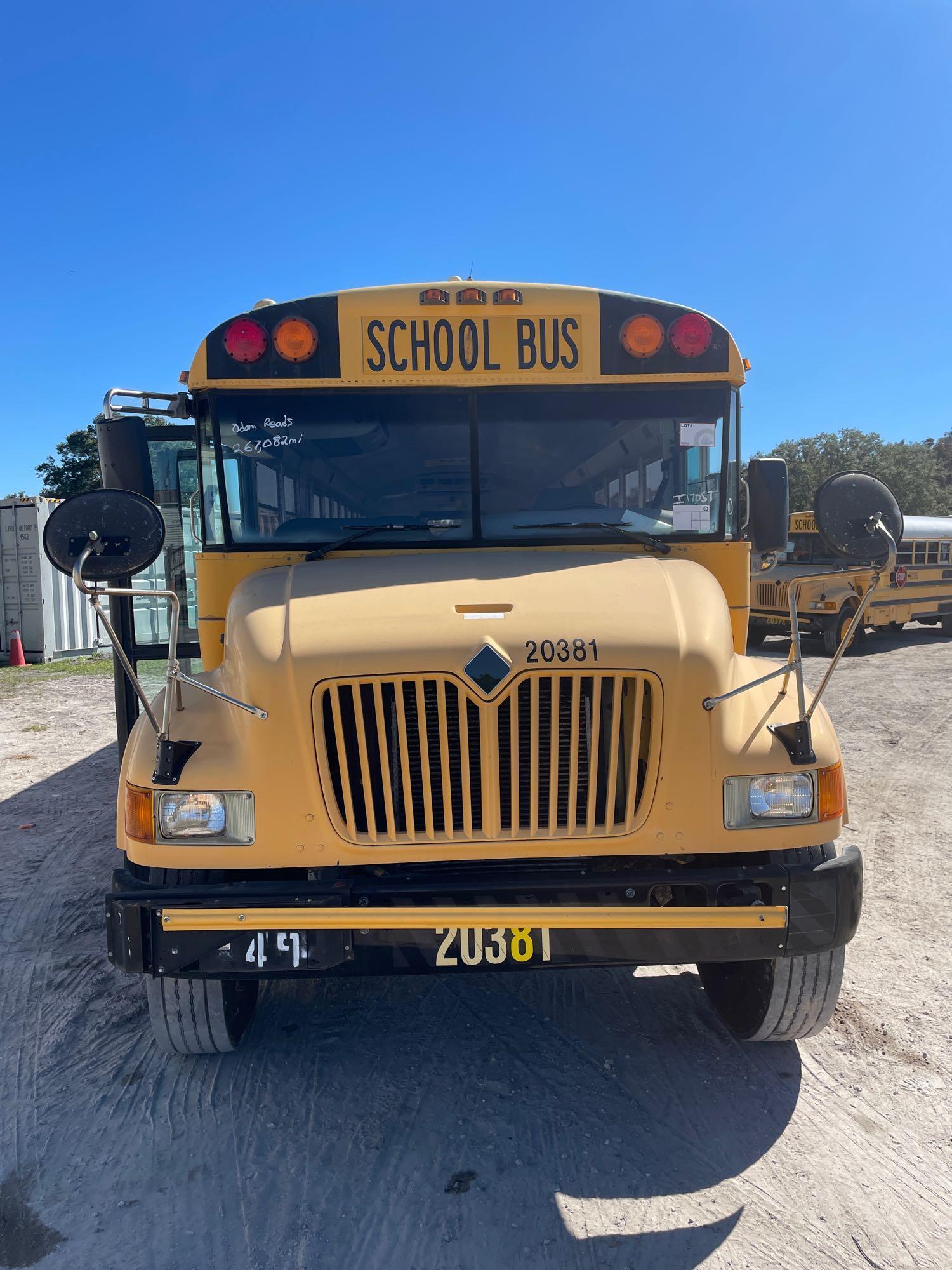 2003 IC Corporation 3000IC 71 Passenger Bus
