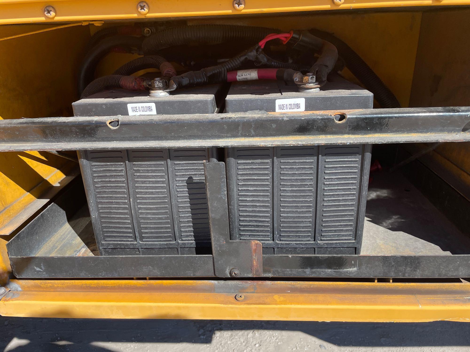 2003 IC Corporation 3000IC 71 Passenger Bus