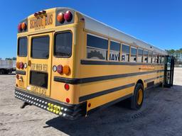 2003 IC Corporation 3000IC 71 Passenger Bus