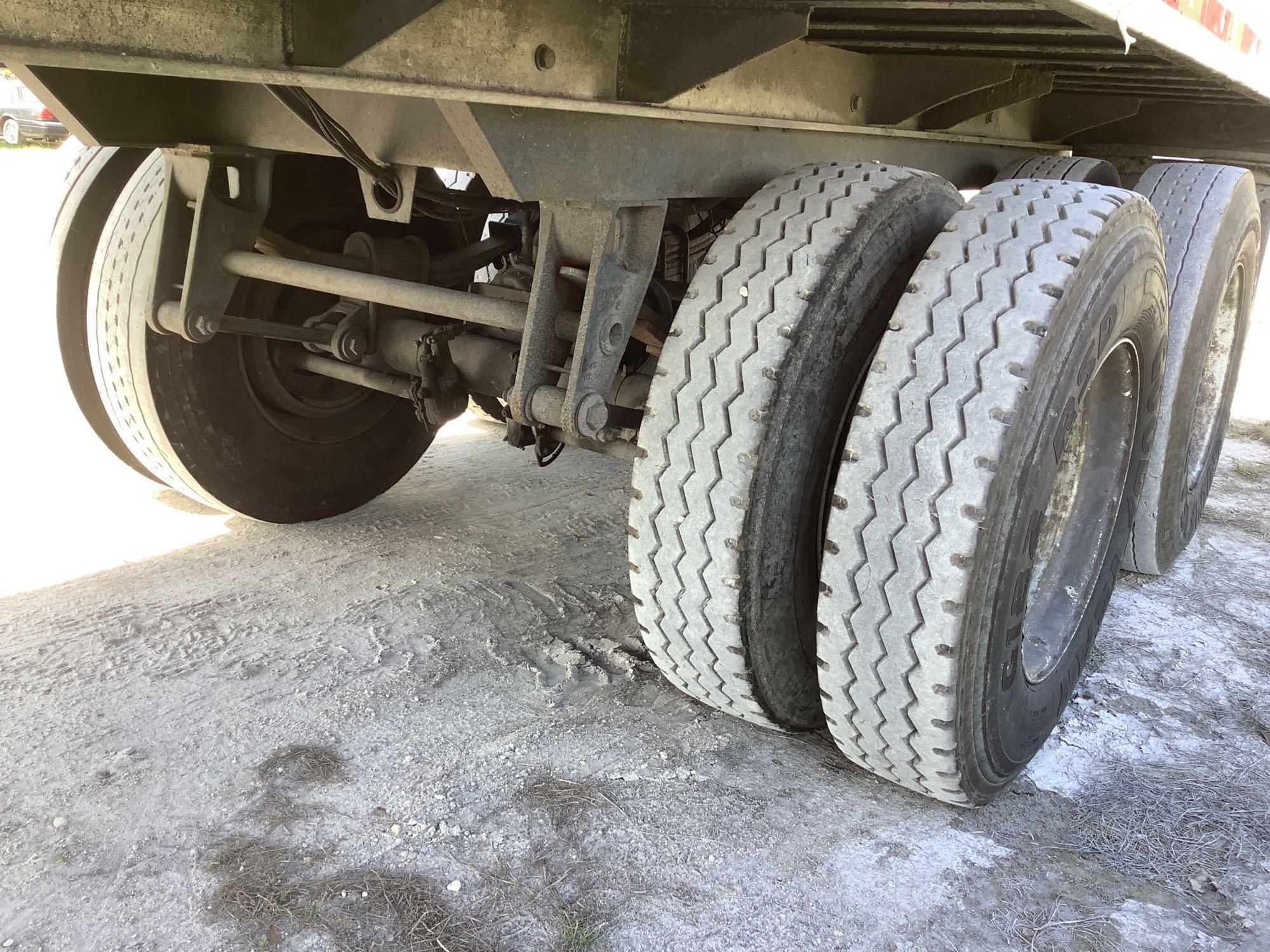 2010 Warren WHDT-4848-2-AS 48ft Walking Floor T/A Refuse Trailer