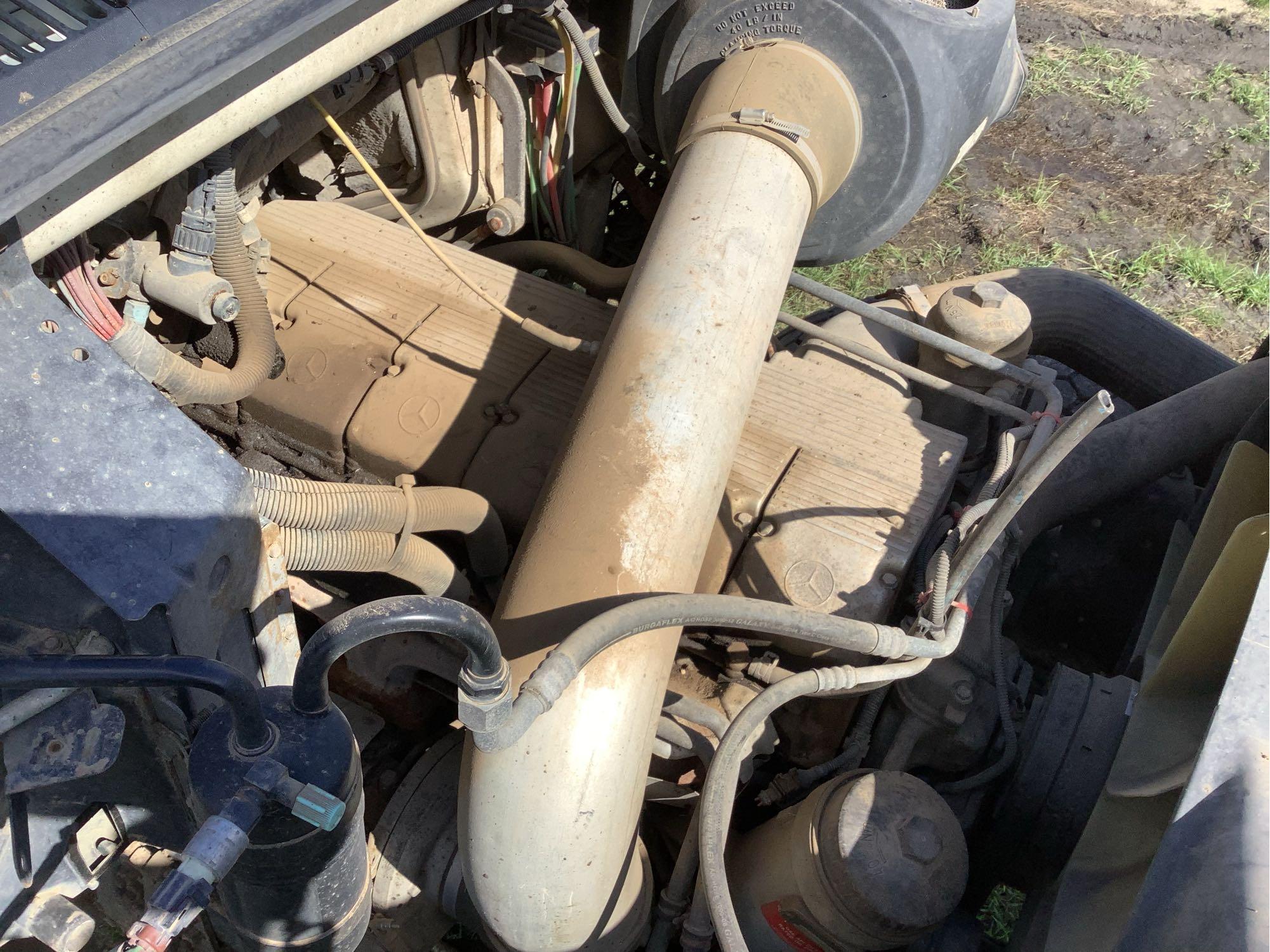 2003 Sterling L9500 Series T/A Dump Truck