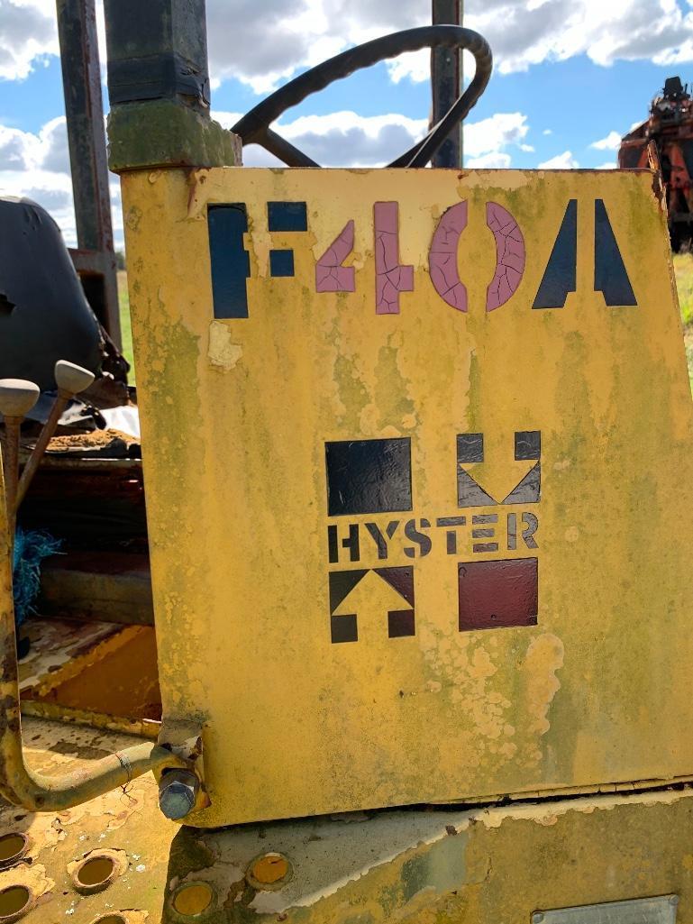 Hyster RT 820 A Rough-Terrain Forklift
