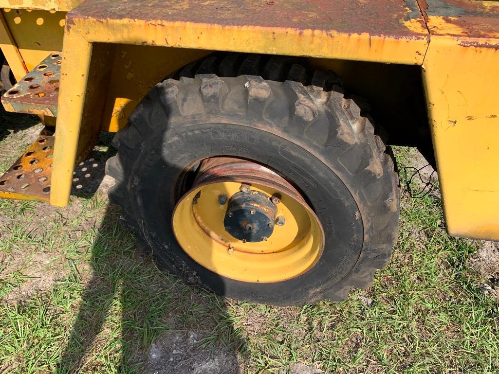 Hyster RT 820 A Rough-Terrain Forklift
