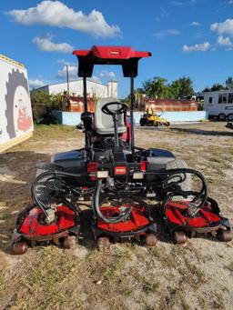 Toro Groundsmaster 4300D Crosstrax AWD 5 Deck Mower