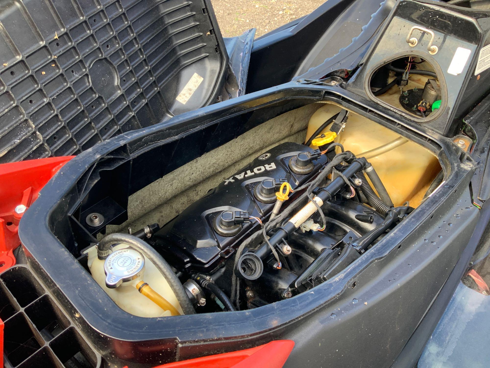 2006 SeaDoo 3 Passenger Jet Ski