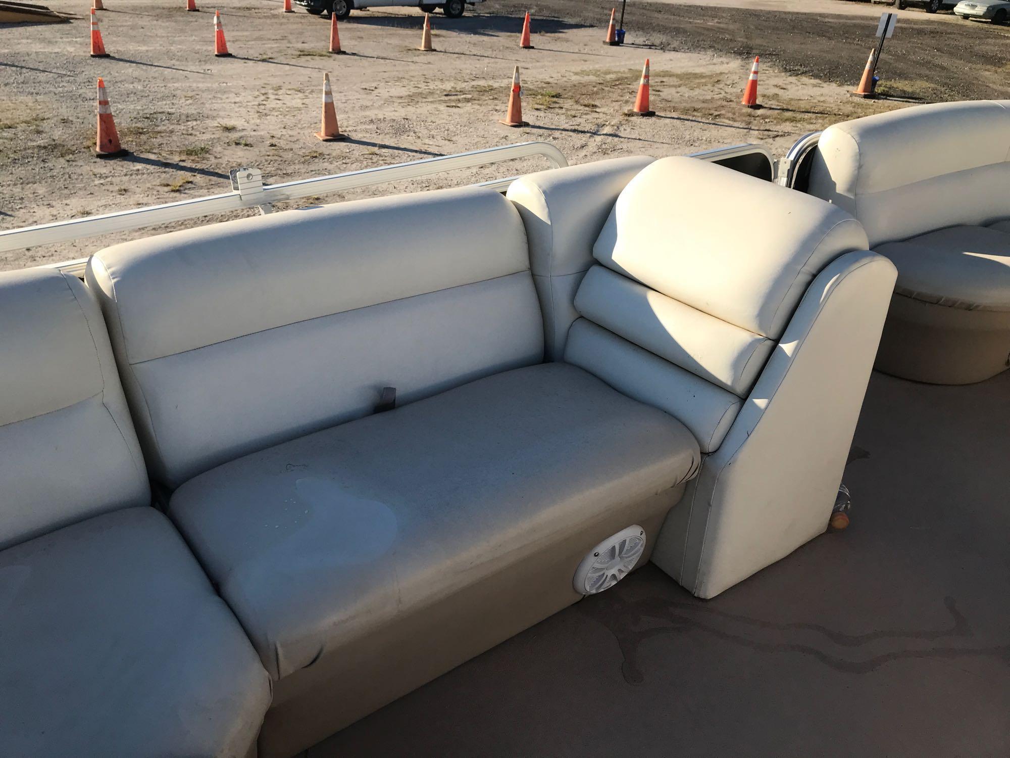 2015 South Bay Pontoon Boat