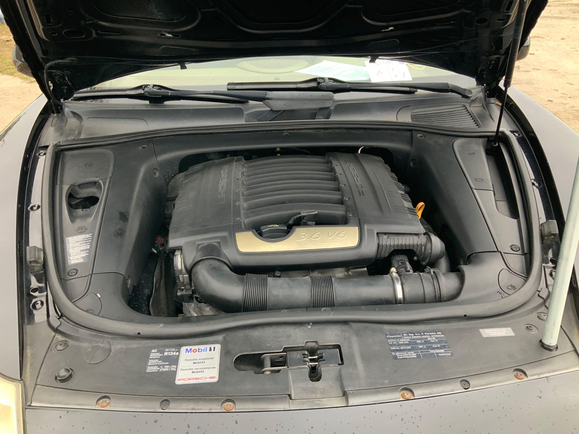 2010 Porsche Cayenne AWD Sport Utility Vehicle