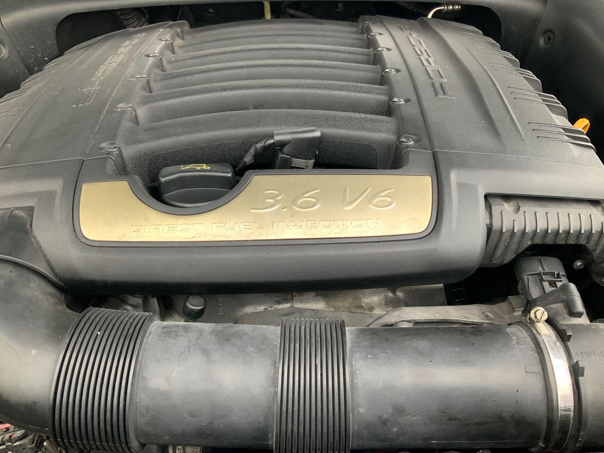 2010 Porsche Cayenne AWD Sport Utility Vehicle