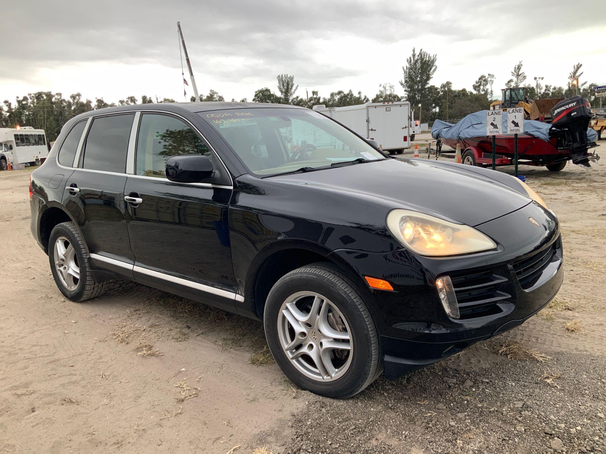 2010 Porsche Cayenne AWD Sport Utility Vehicle