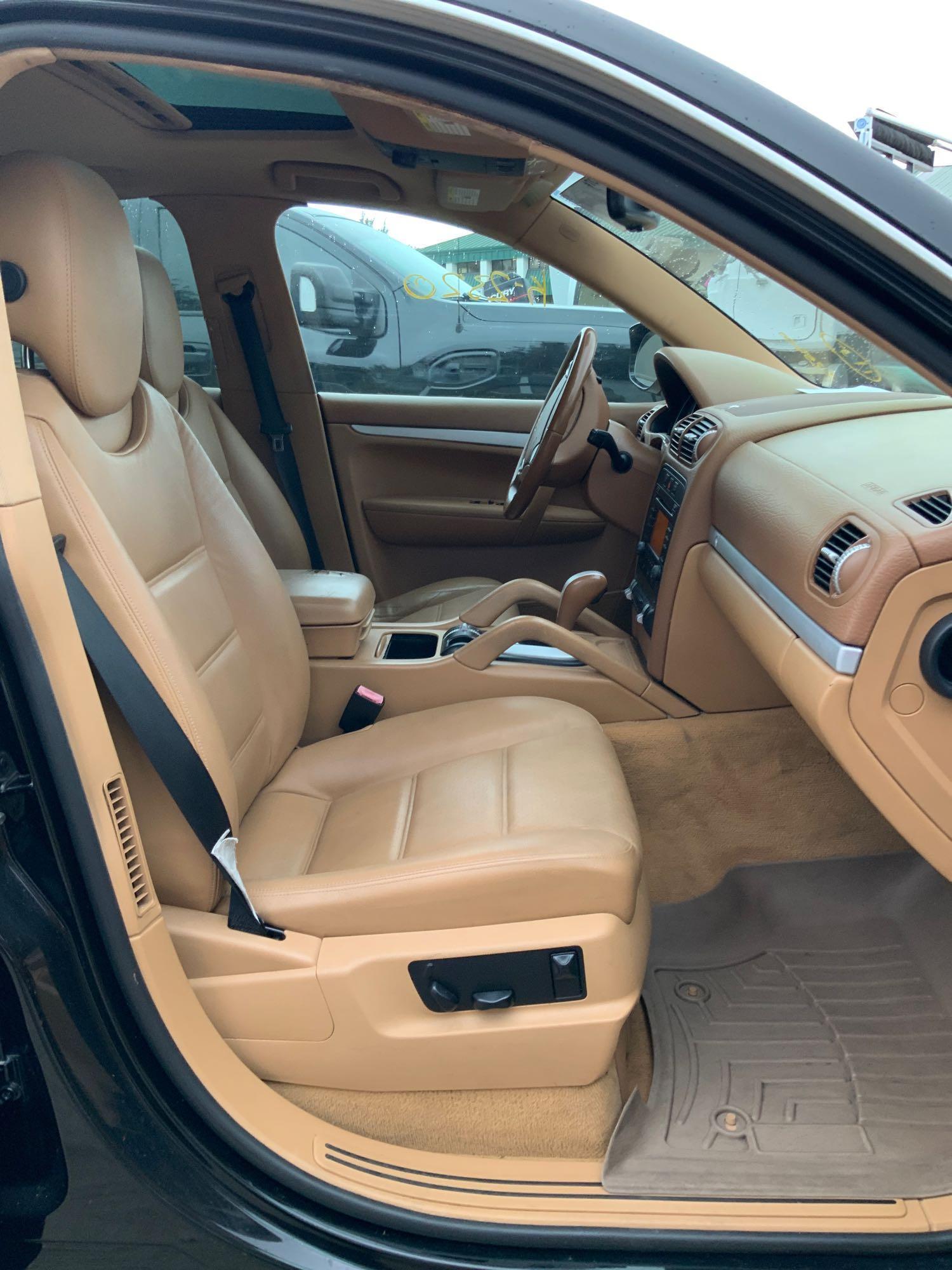 2010 Porsche Cayenne AWD Sport Utility Vehicle