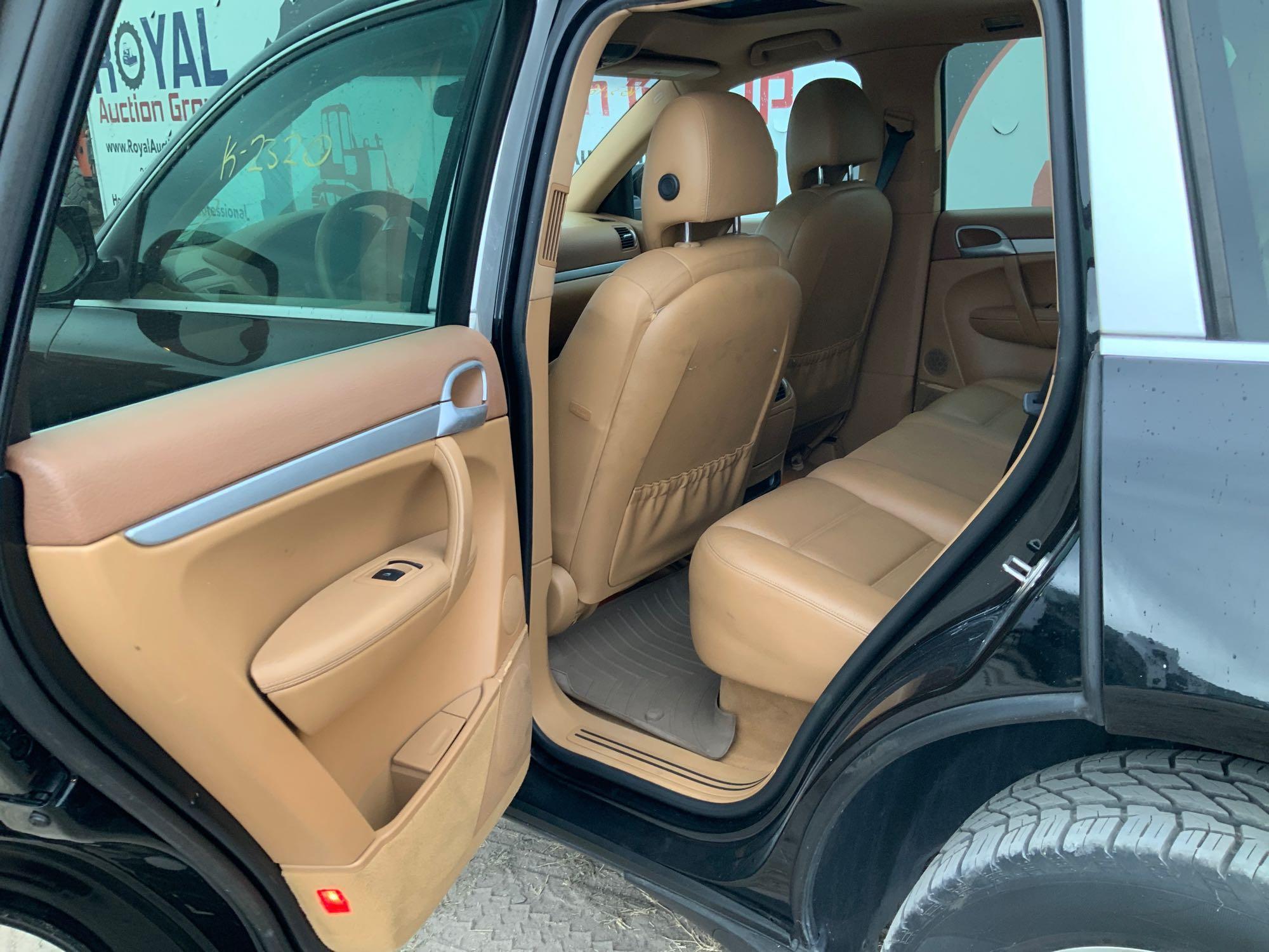 2010 Porsche Cayenne AWD Sport Utility Vehicle