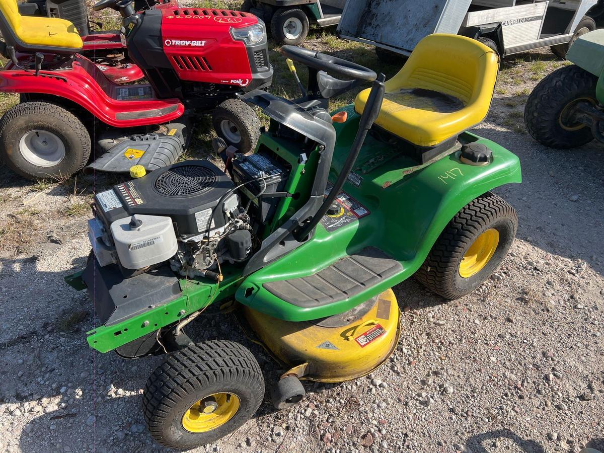 John Deere ride on mower