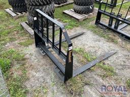 2022 48 Inch Tomahawk Pallet Fork Attachment