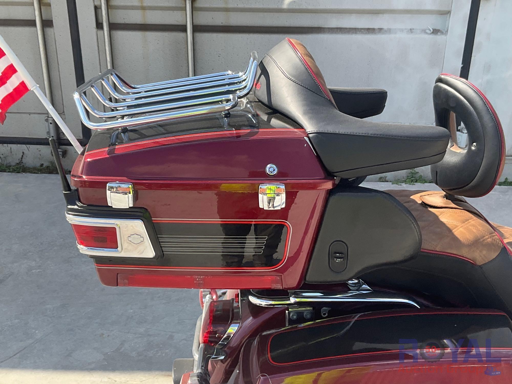 2002 Harley Davidson Electra Glide Motor Cycle