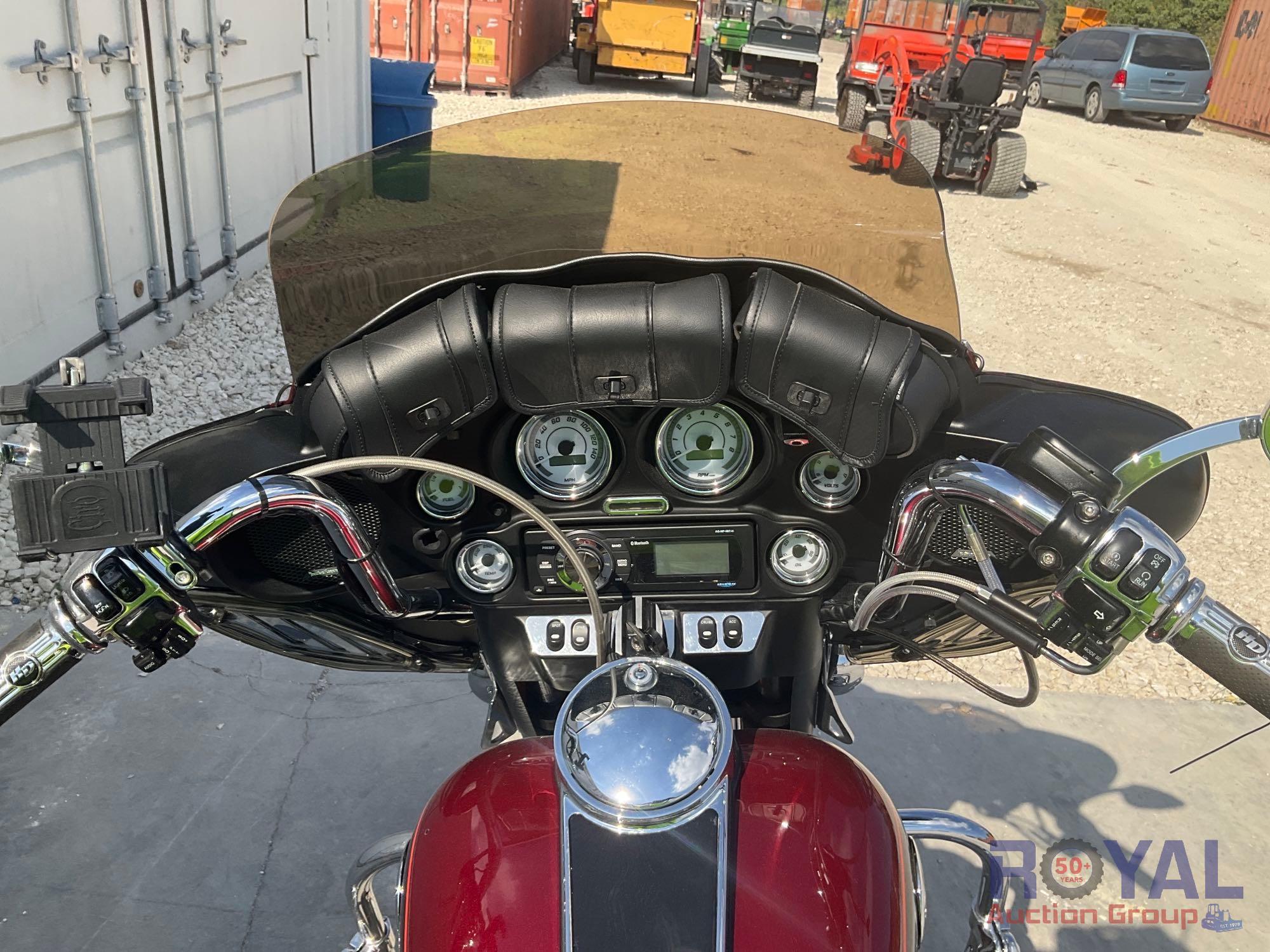 2002 Harley Davidson Electra Glide Motor Cycle