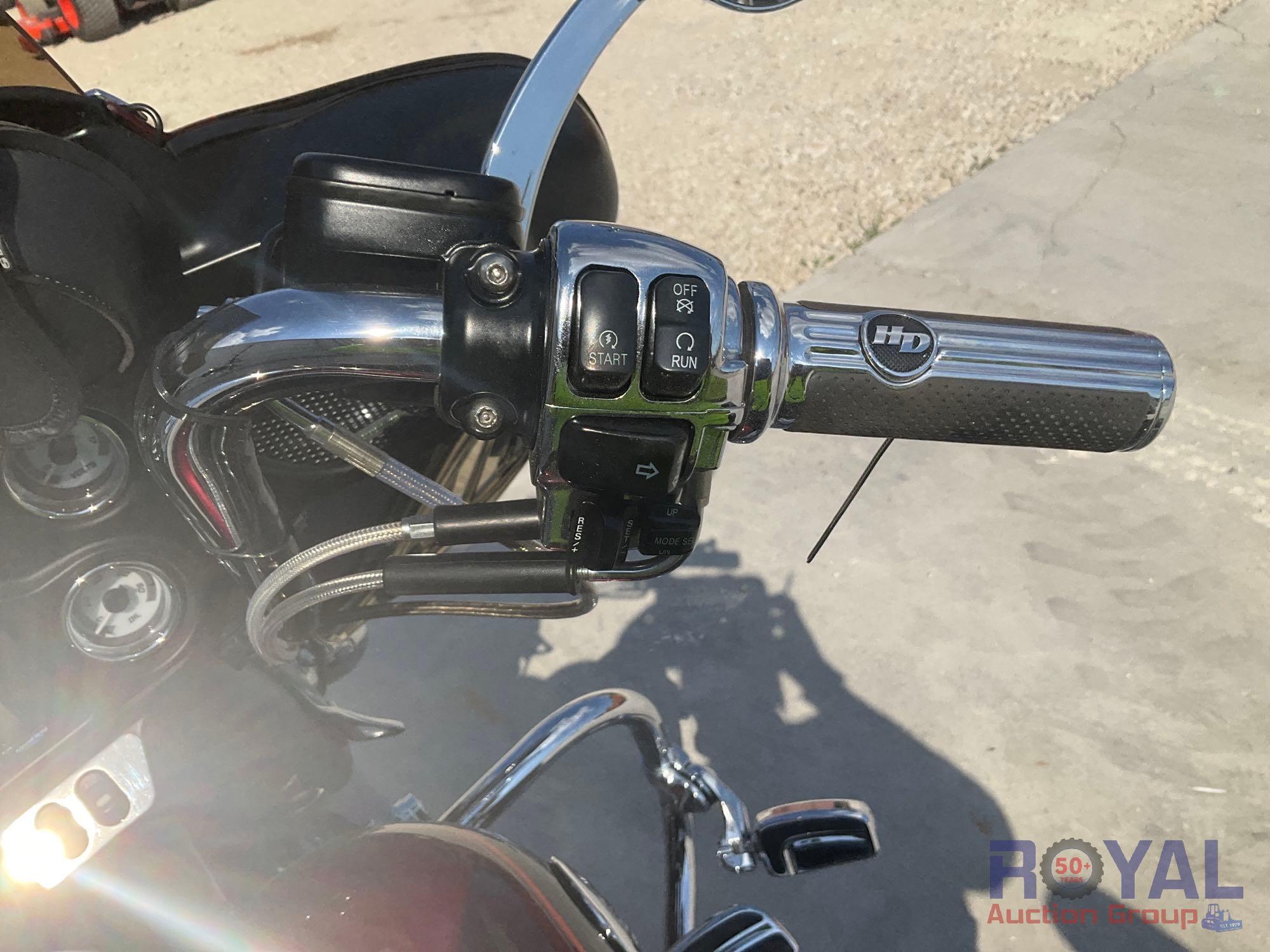 2002 Harley Davidson Electra Glide Motor Cycle