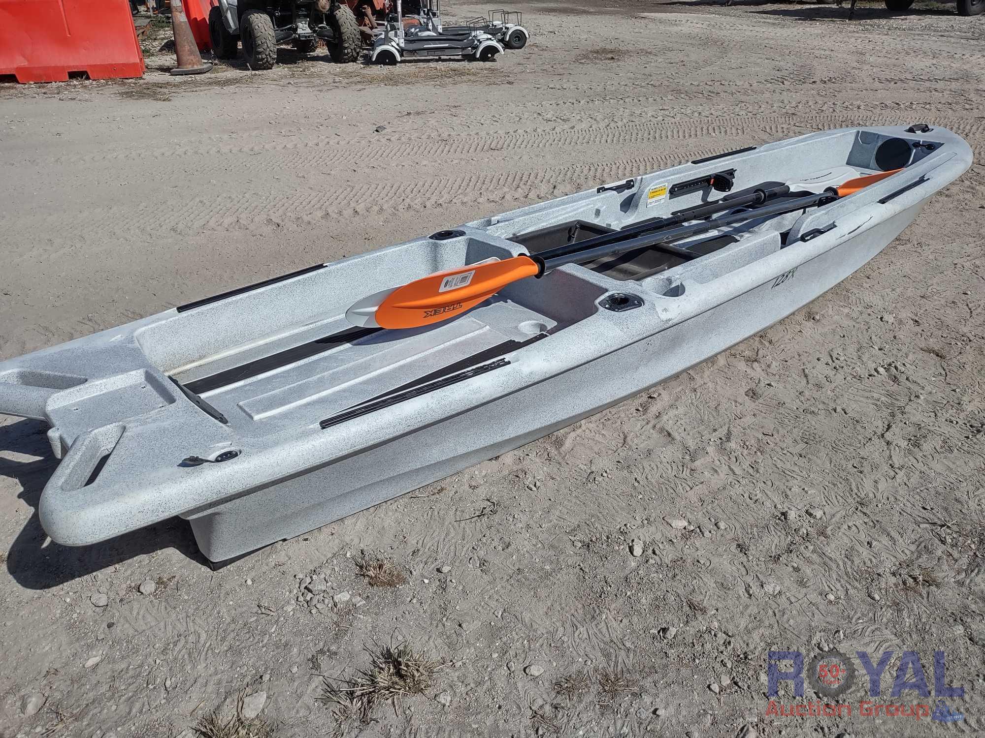Ascend 128 Kayak