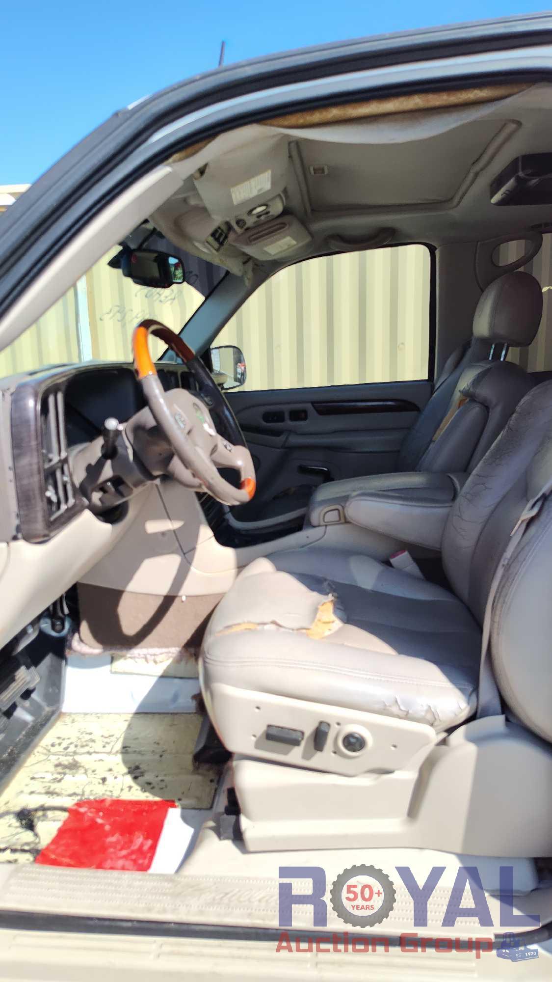 2004 Cadillac Escalade SUV