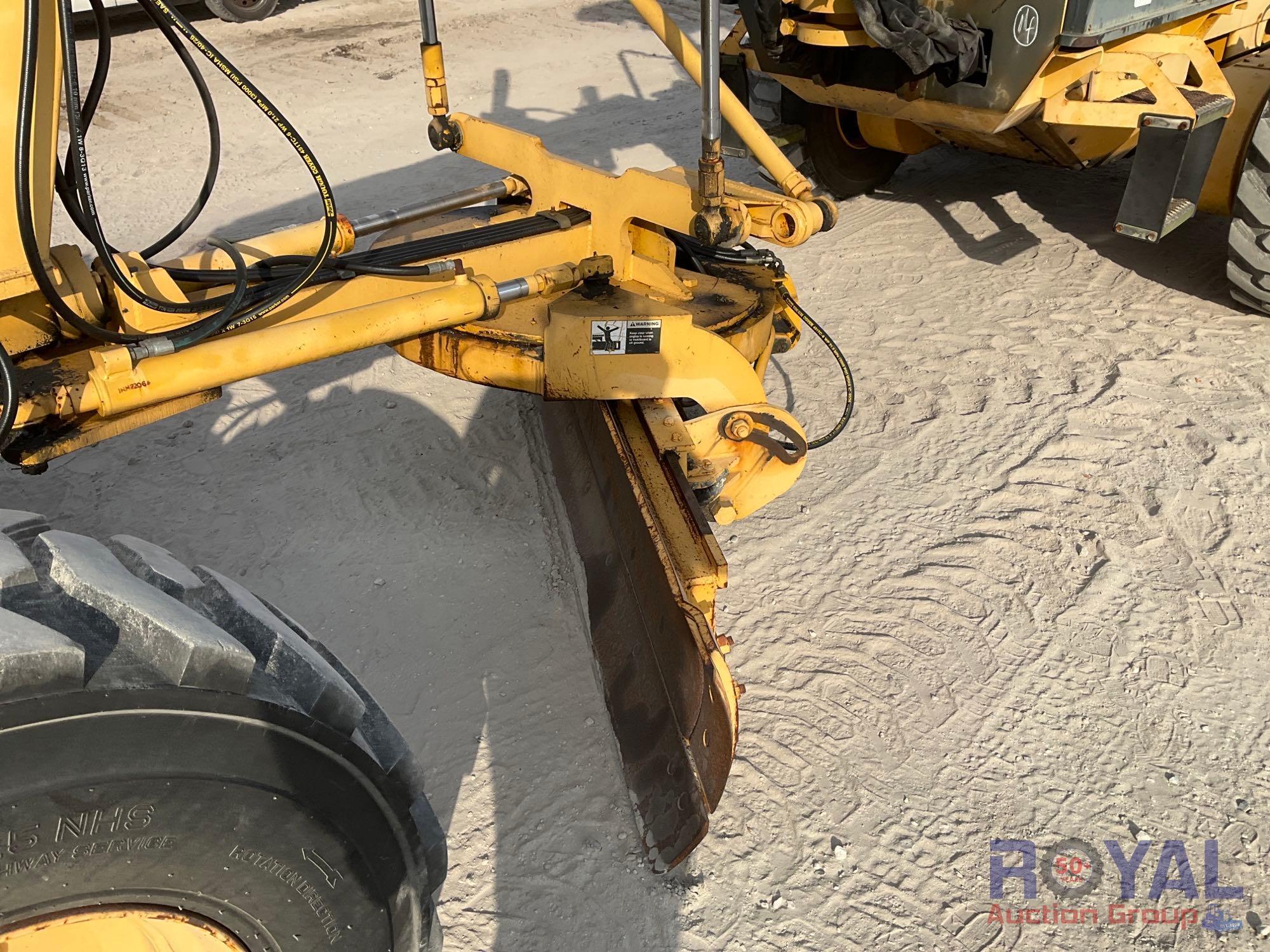 2004 Volvo G80 Articulated Motor Grader