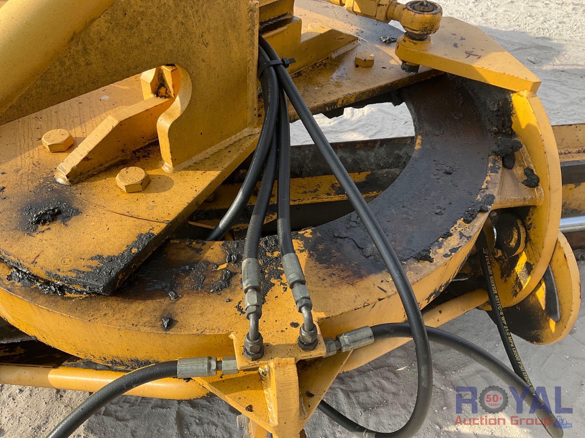 2004 Volvo G80 Articulated Motor Grader