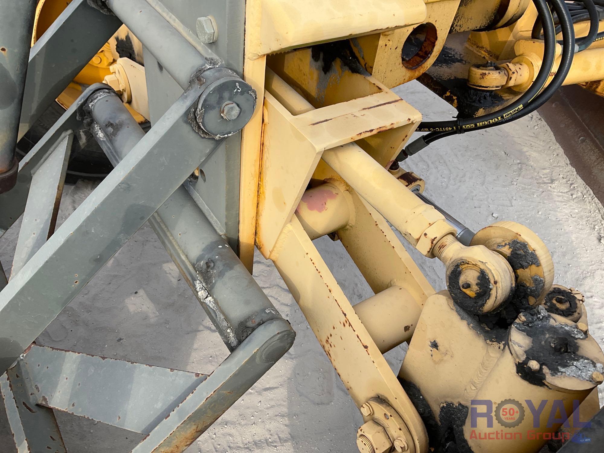 2004 Volvo G80 Articulated Motor Grader