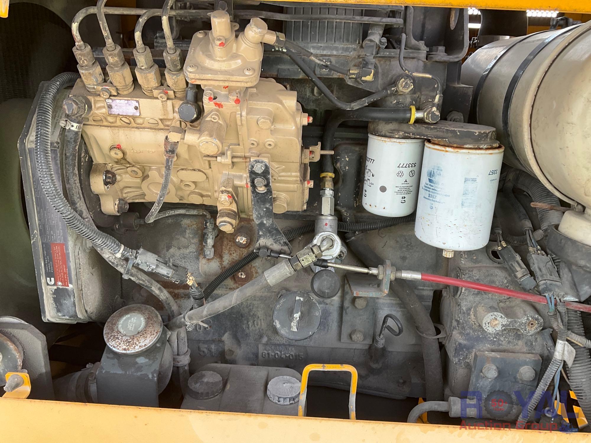 2004 Volvo G80 Articulated Motor Grader