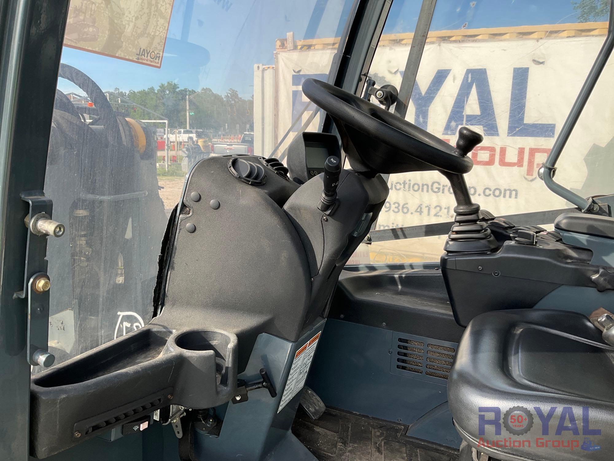 2016 Gehl 750 Mini Articulated Wheel Loader