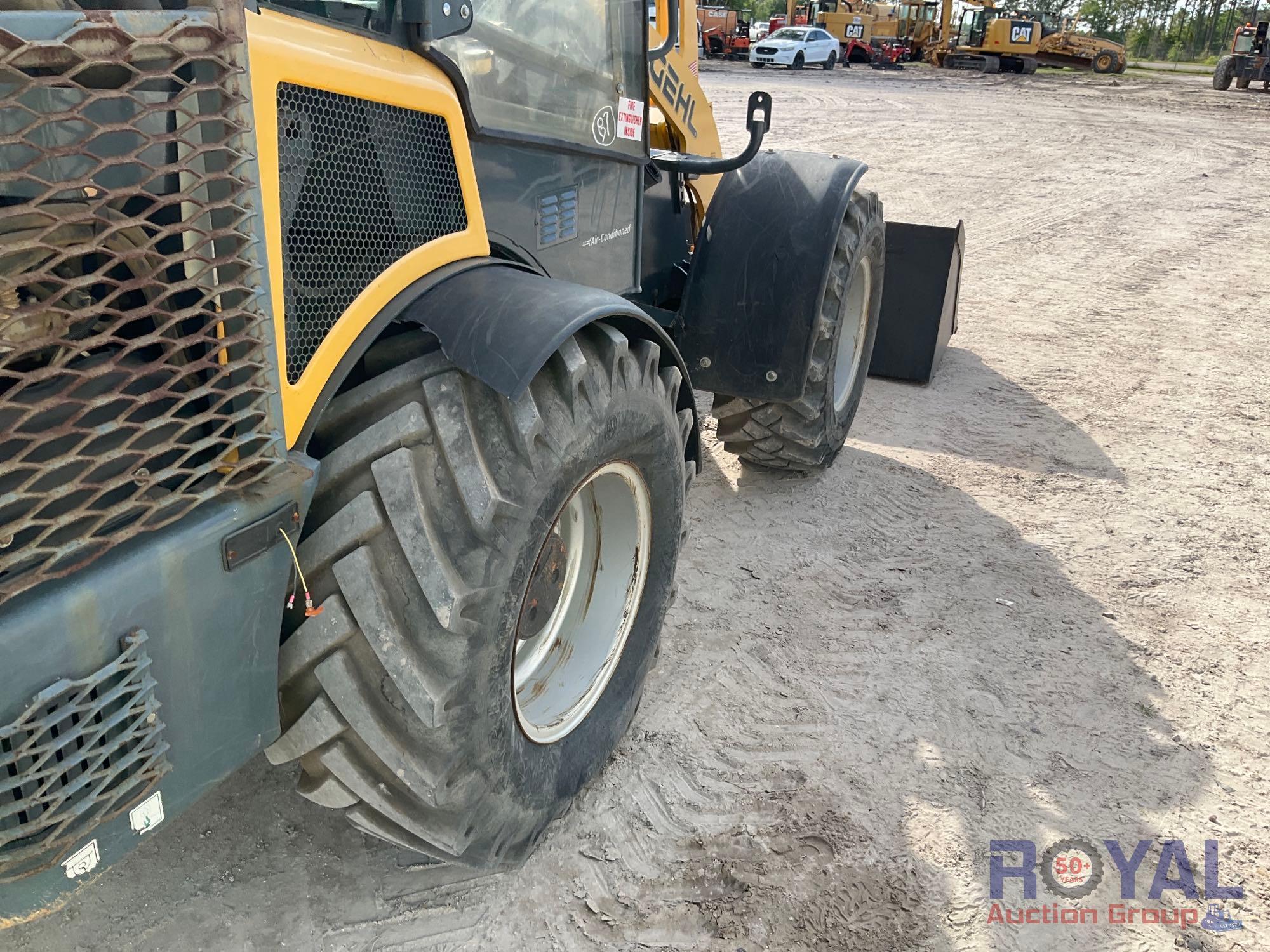 2016 Gehl 750 Mini Articulated Wheel Loader