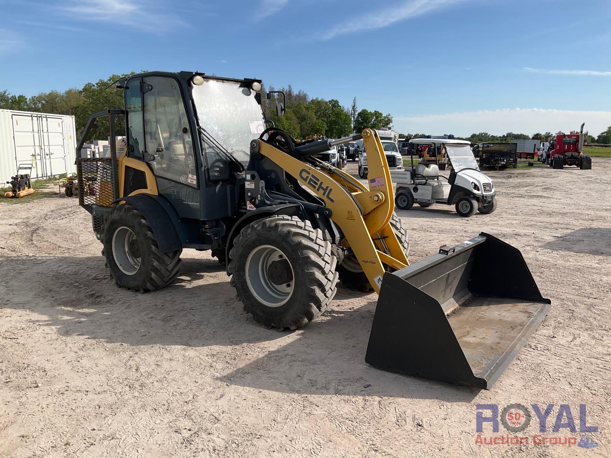 2016 Gehl 750 Mini Articulated Wheel Loader