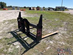 2015 Caterpillar (924K) Quick Coupler 70 inch Loader Forks
