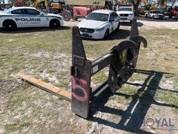 2015 Caterpillar (924K) Quick Coupler 70 inch Loader Forks