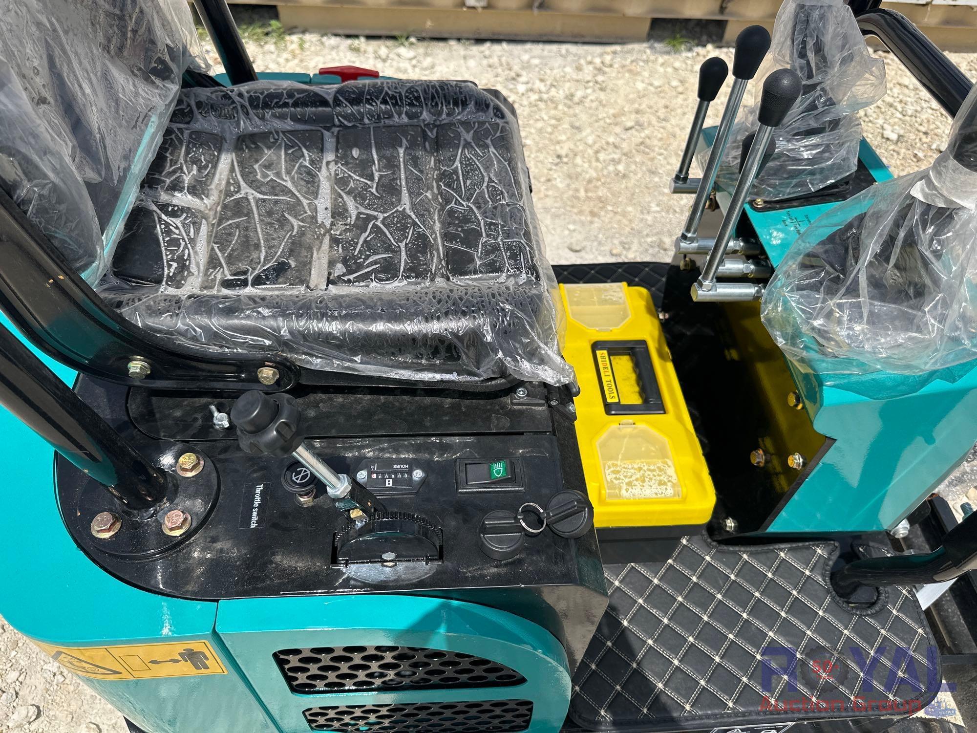 2023 AGT QH12 Mini Excavator