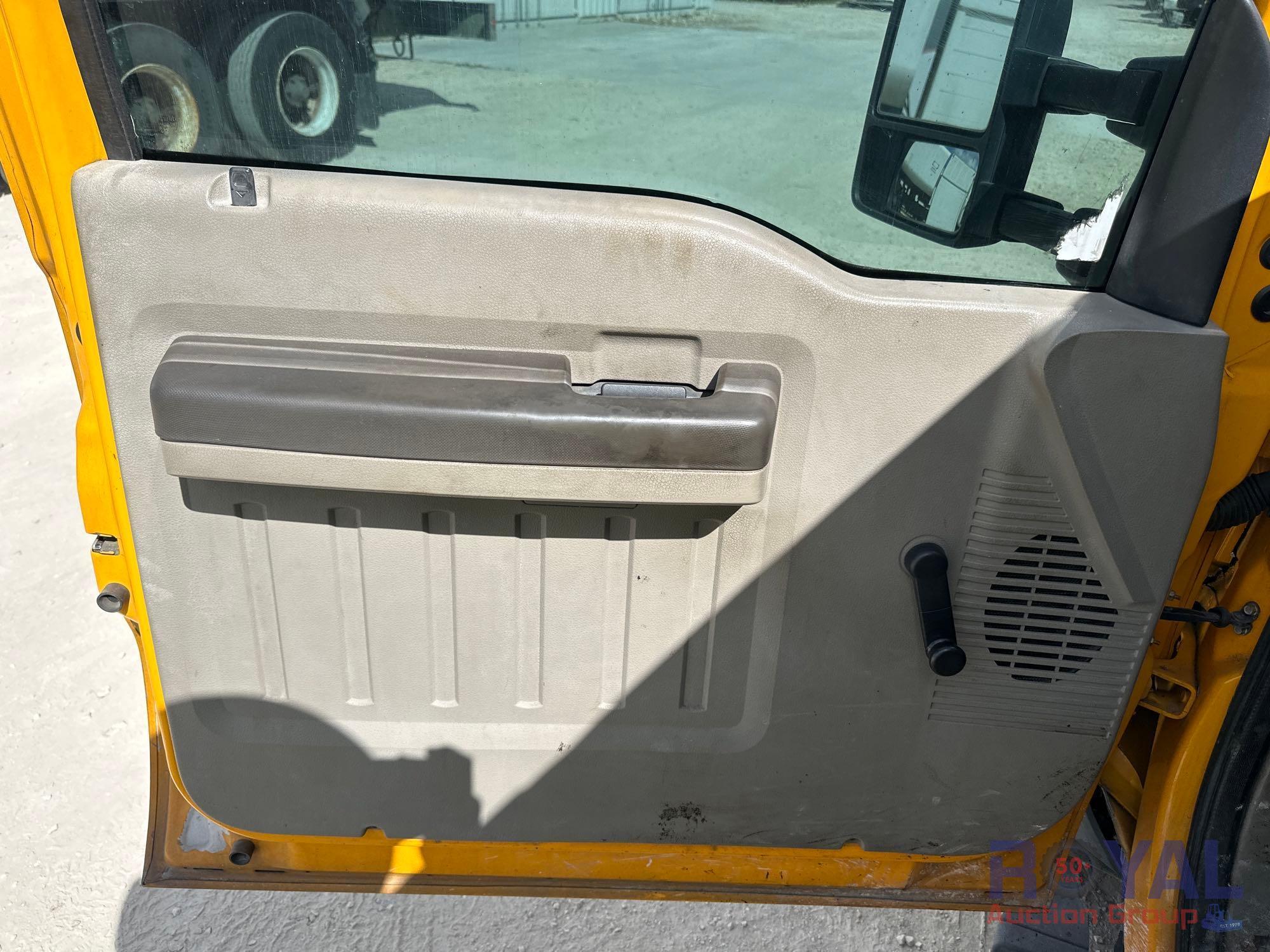 2008 Ford F550 4x4 Flatbed Truck