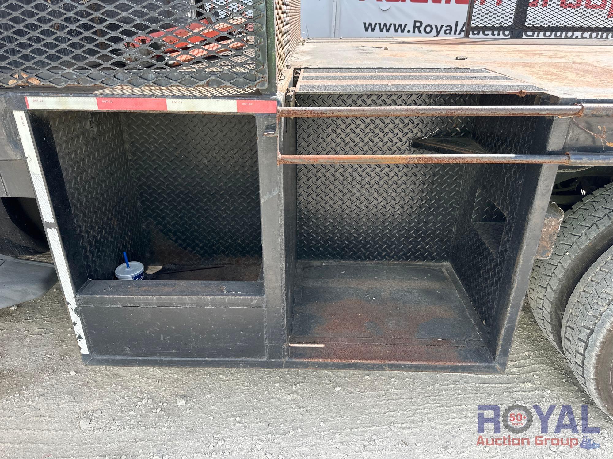 2008 Ford F550 4x4 Flatbed Truck