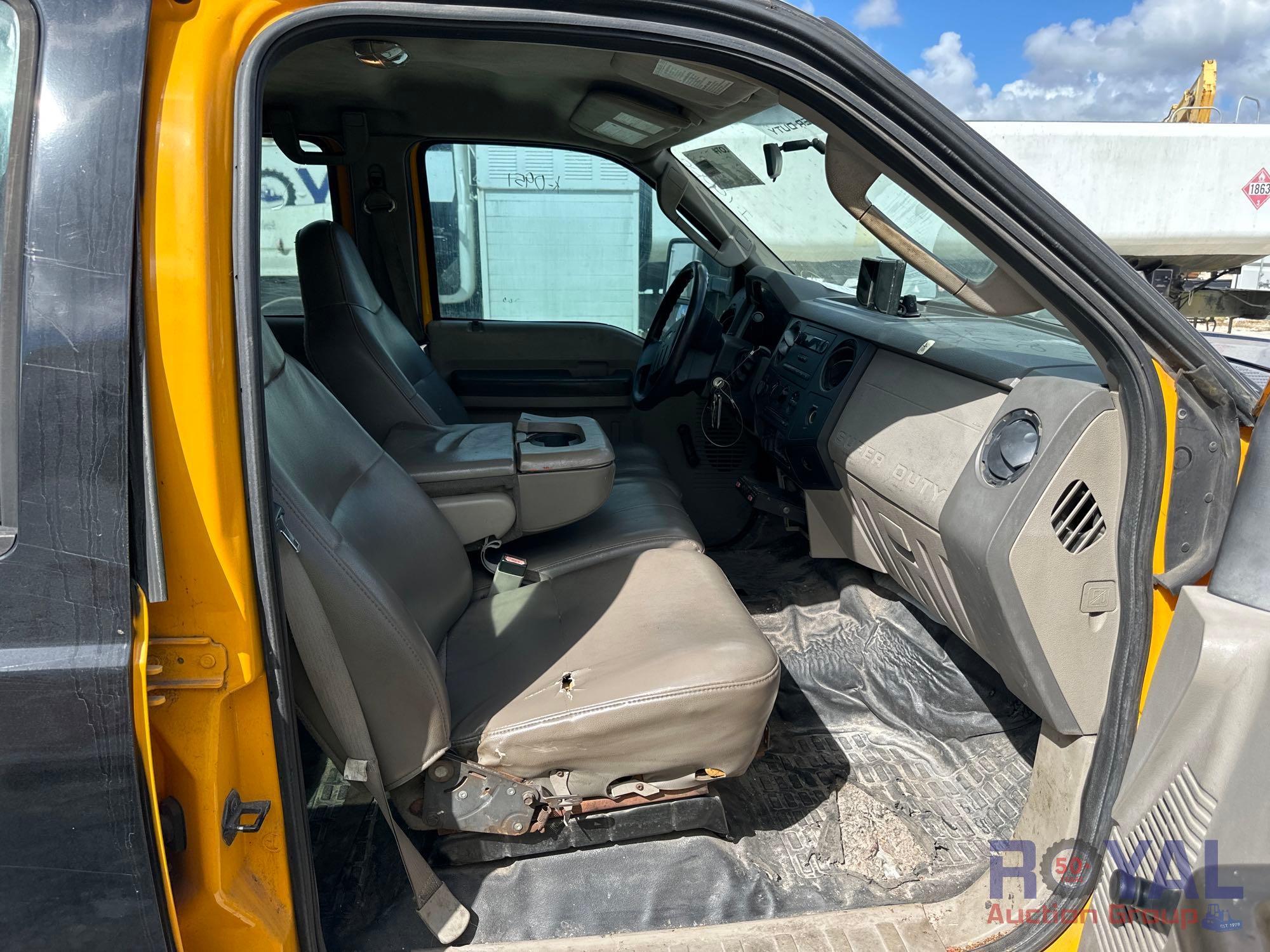 2008 Ford F550 4x4 Flatbed Truck