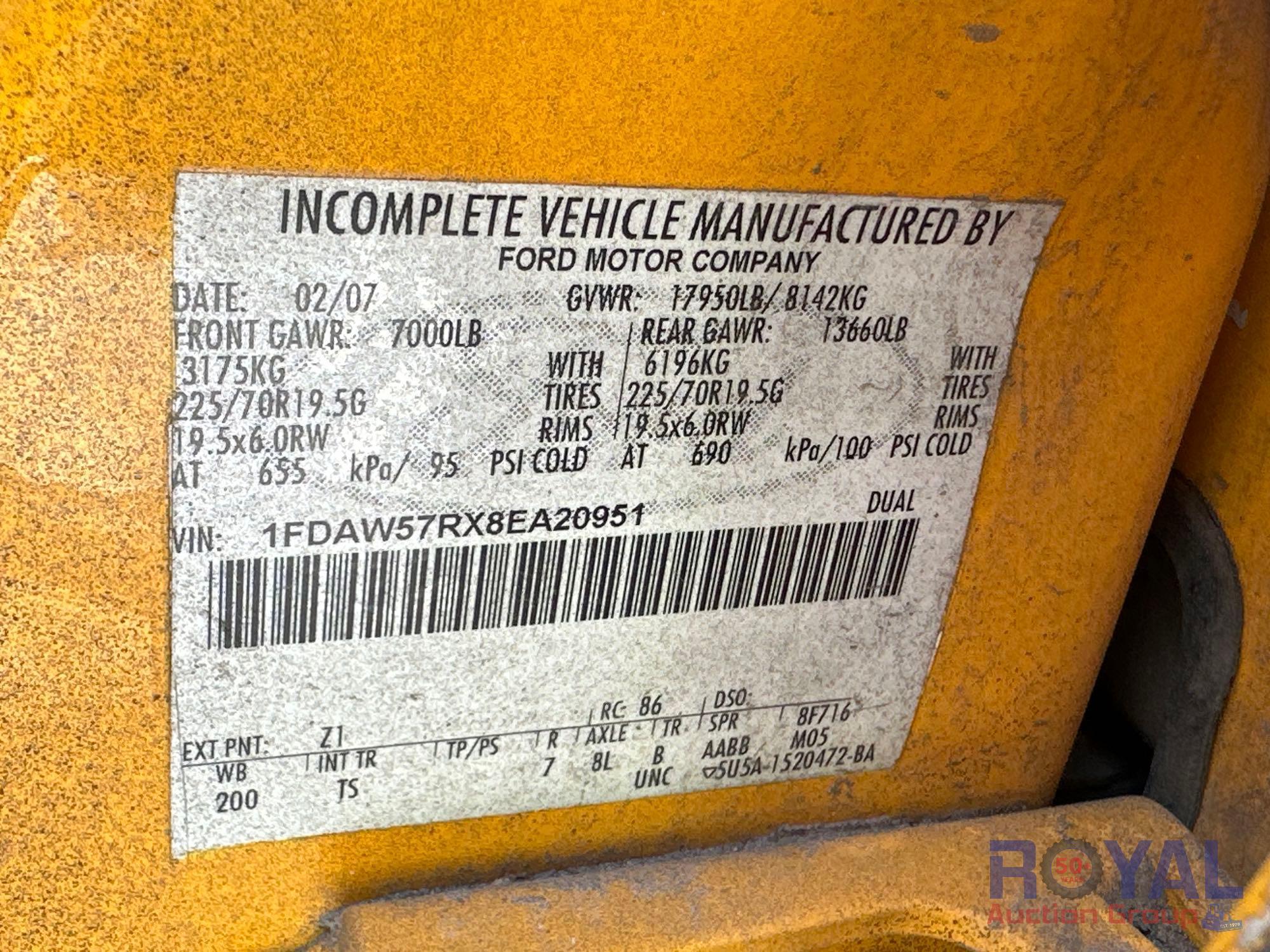 2008 Ford F550 4x4 Flatbed Truck