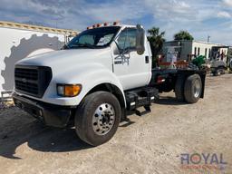 2000 Ford F650 Hook Lift Truck