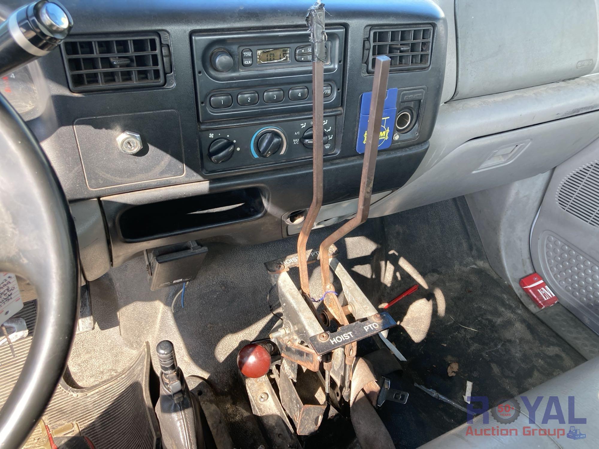 2000 Ford F650 Hook Lift Truck