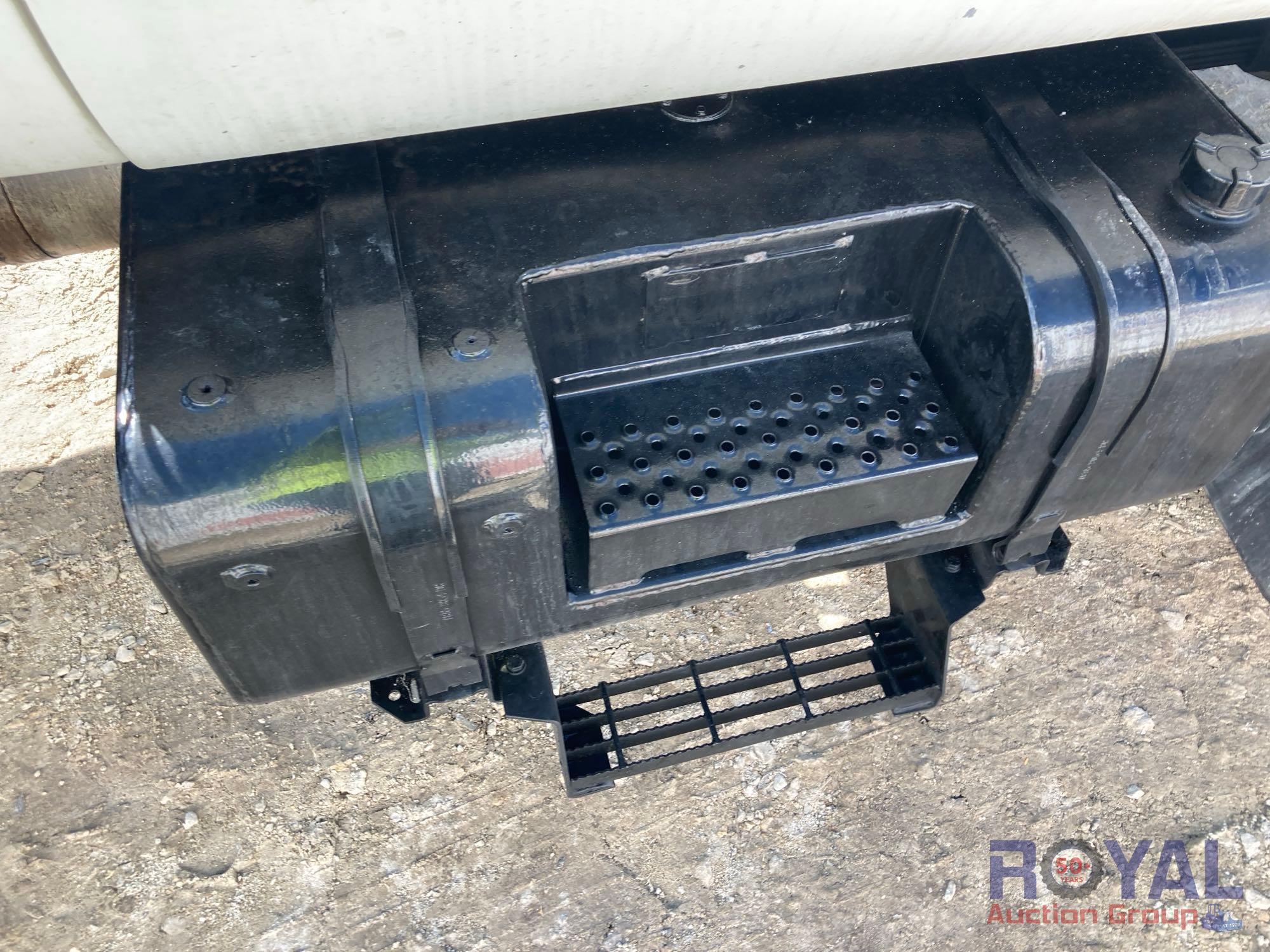 2000 Ford F650 Hook Lift Truck