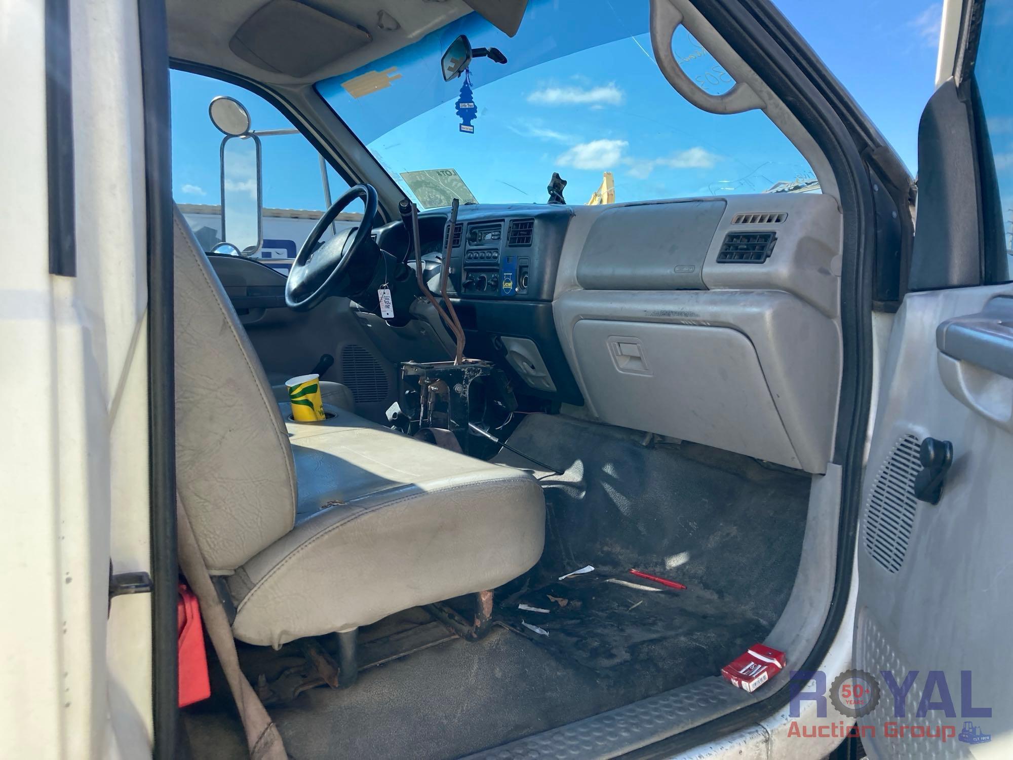 2000 Ford F650 Hook Lift Truck