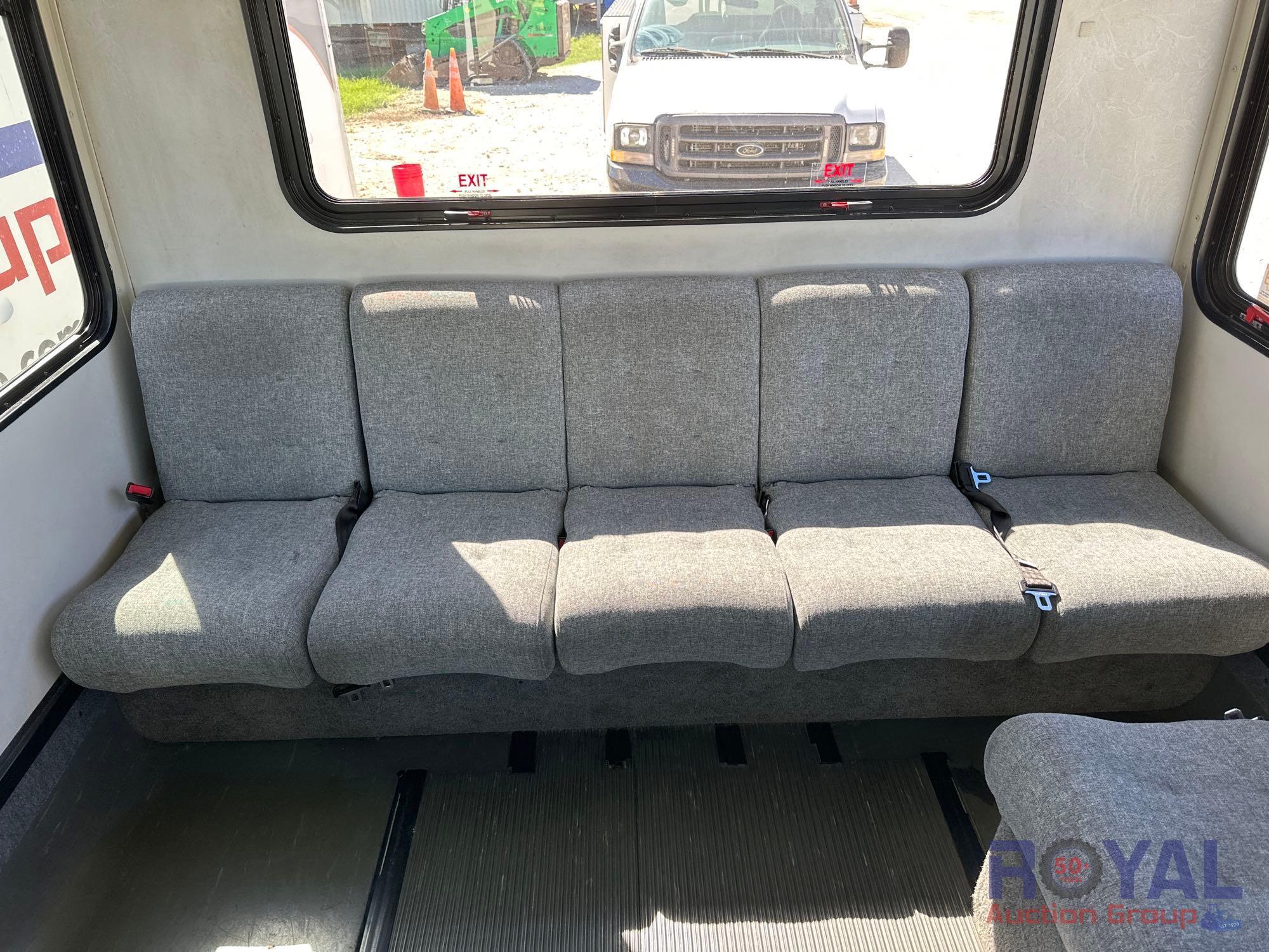 2016 Ford E450 Passenger Shuttle Bus