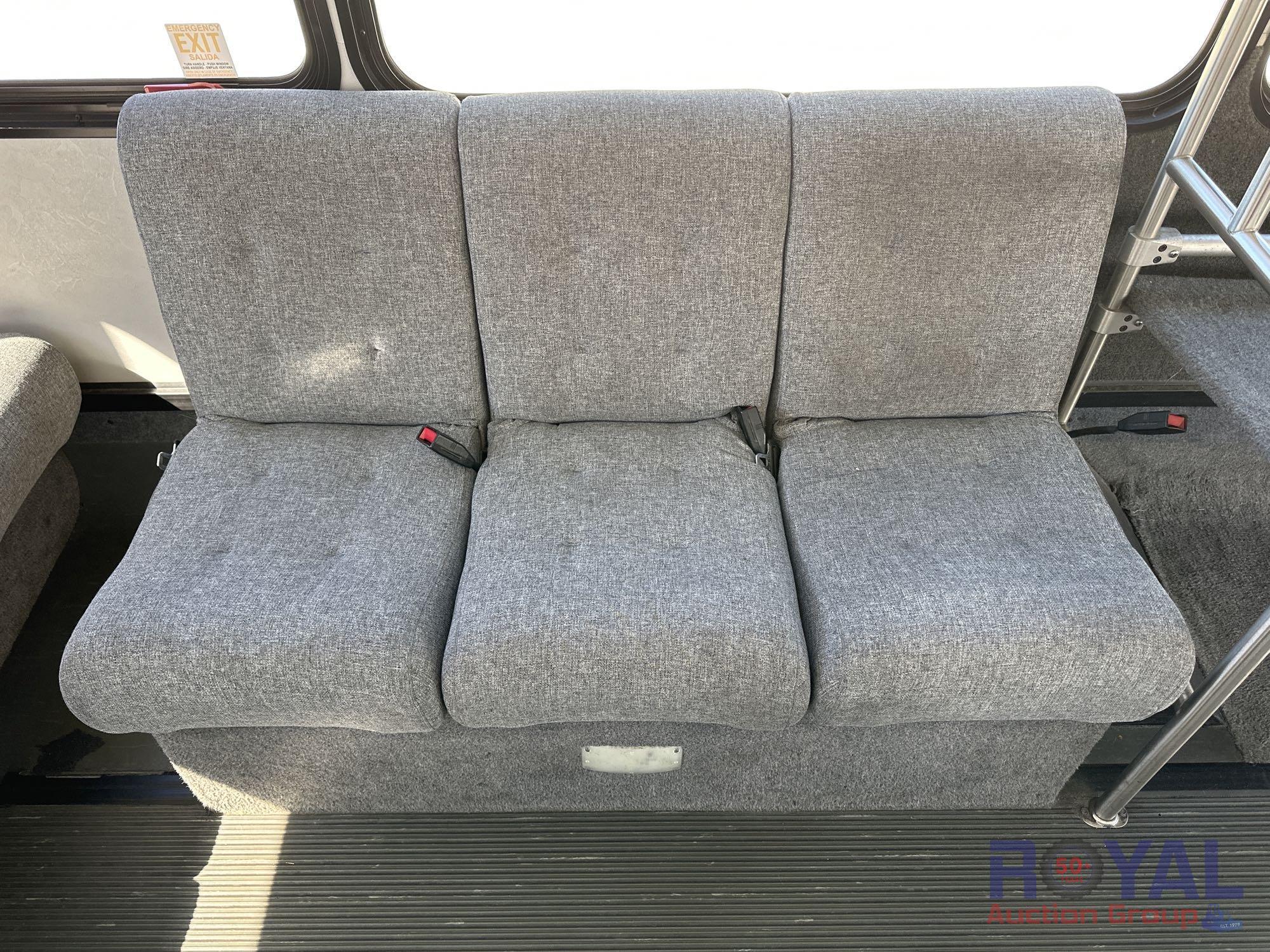 2016 Ford E450 Passenger Shuttle Bus