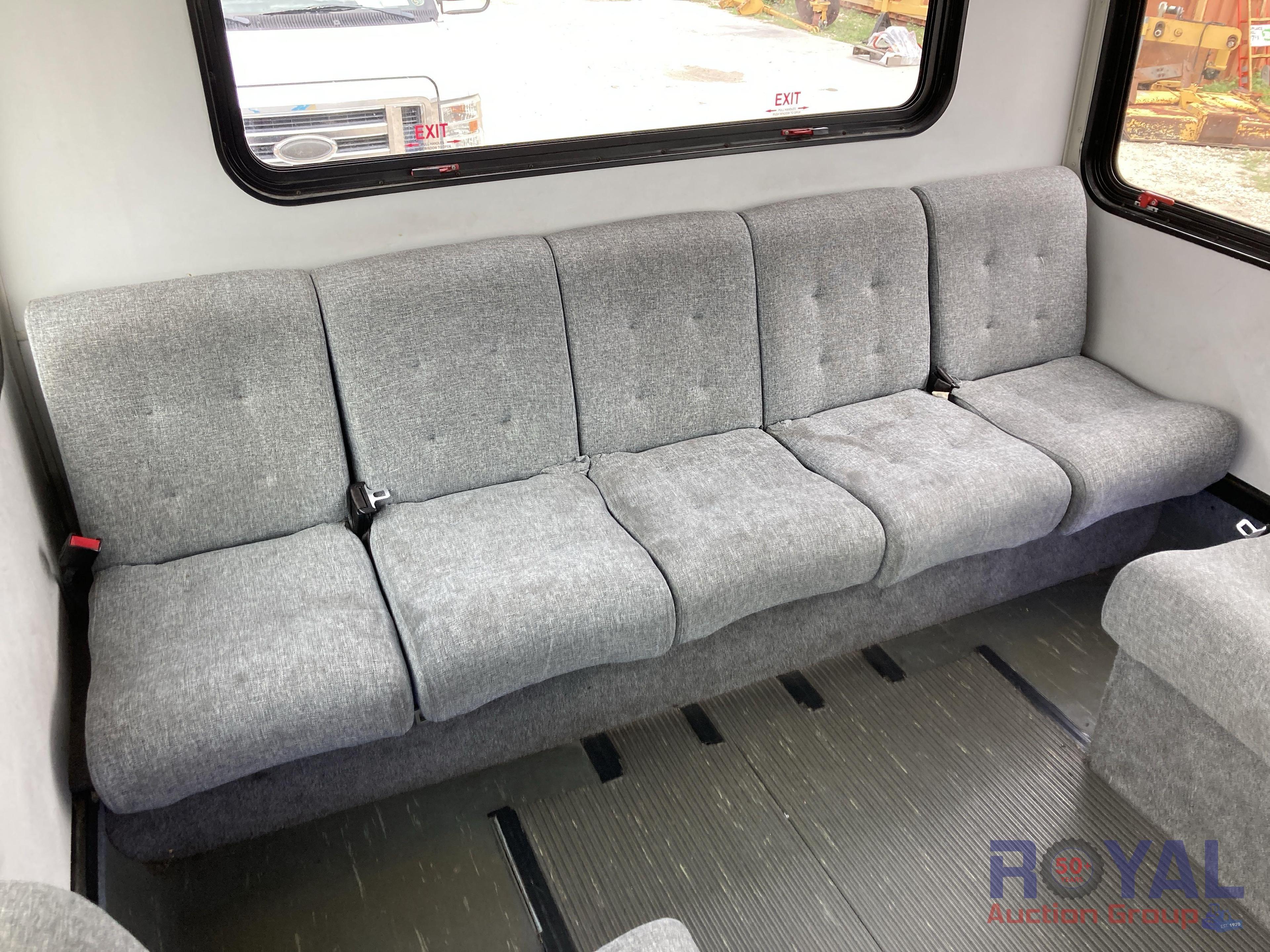 2016 Ford E450 Passenger Shuttle Bus