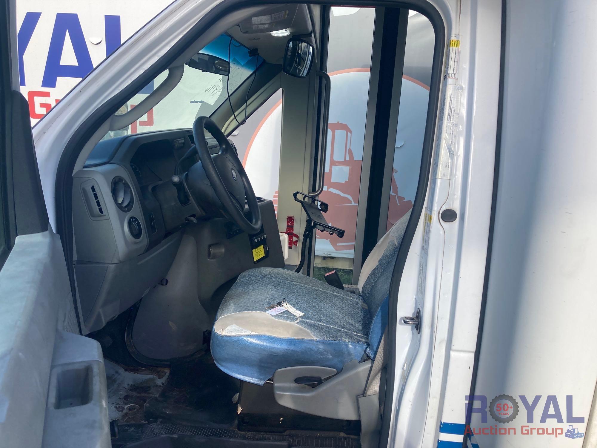 2015 Ford E350 Shuttle Bus