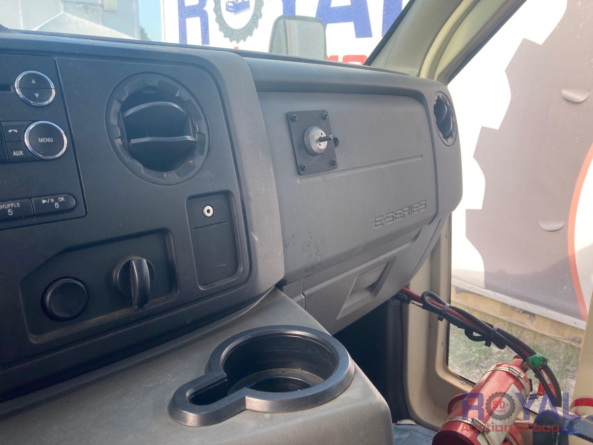 2015 Ford E350 Shuttle Bus