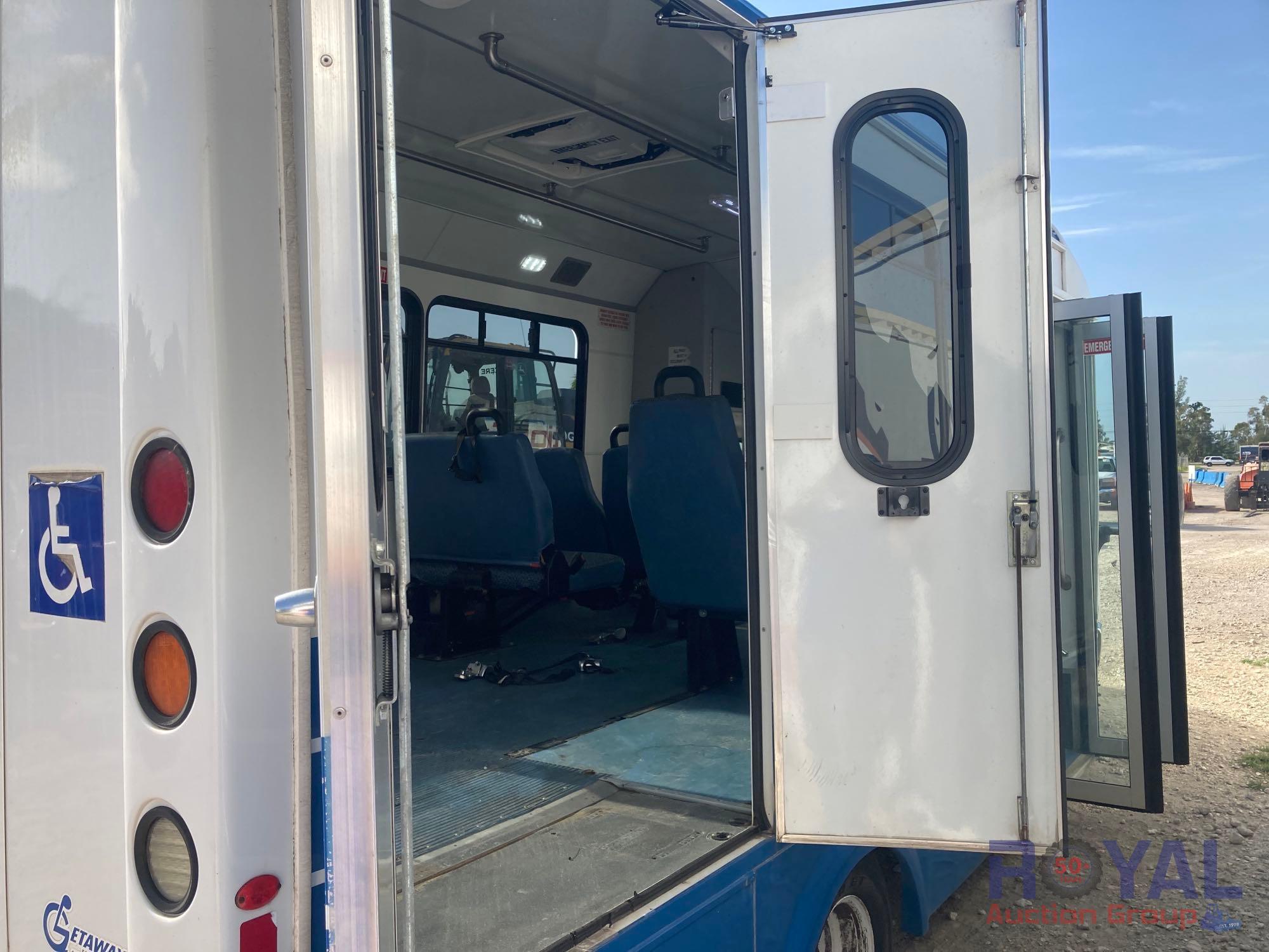 2015 Ford E350 Shuttle Bus