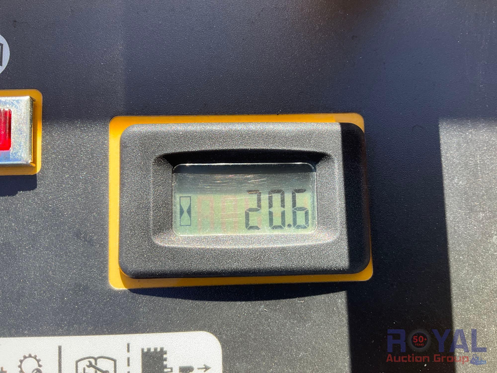 2022 Hustler Super SF 72" Stand On Mower