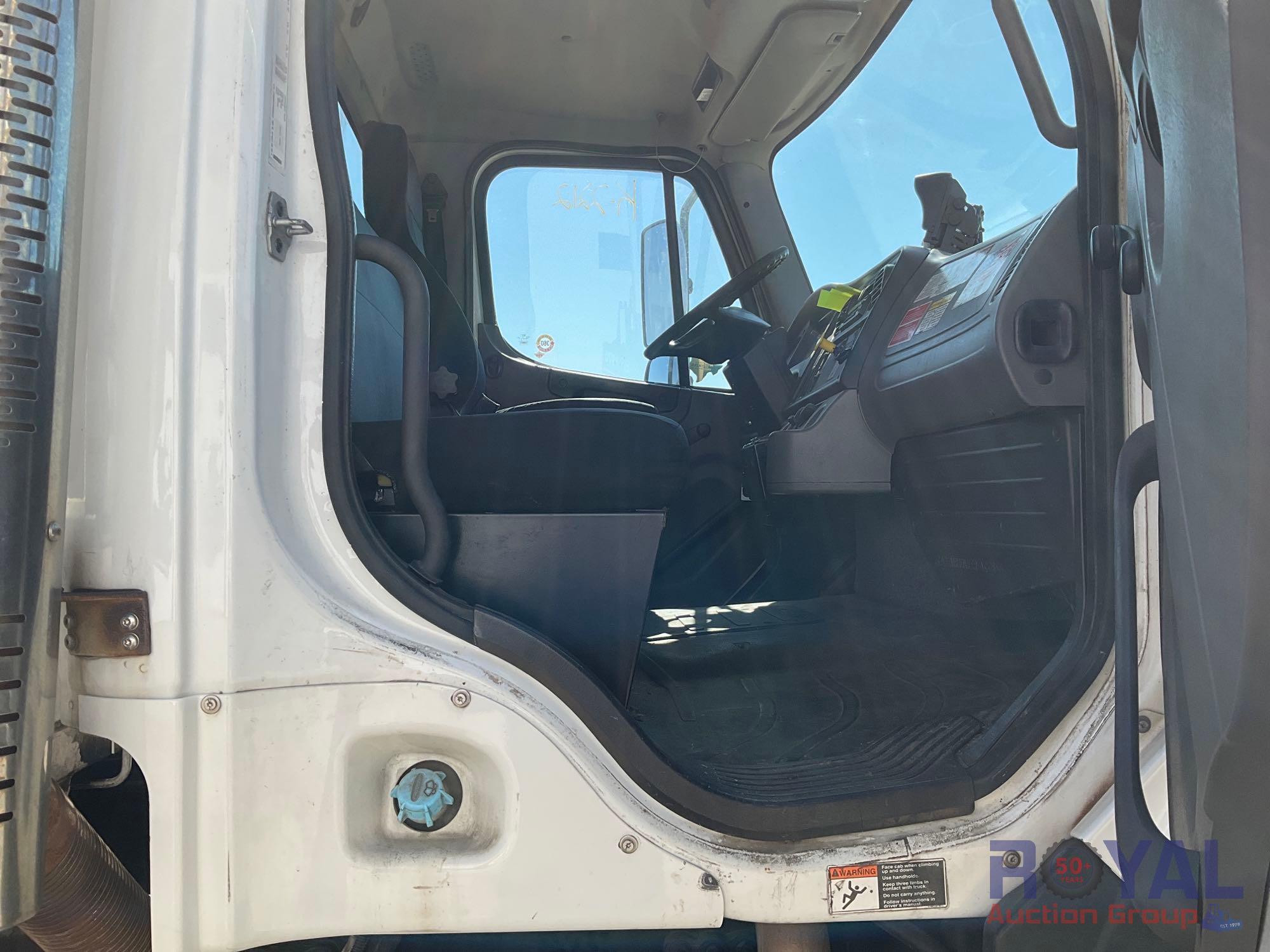 2015 Freightliner 108SD Heil 612-3201 Rear Loader Garbage Truck