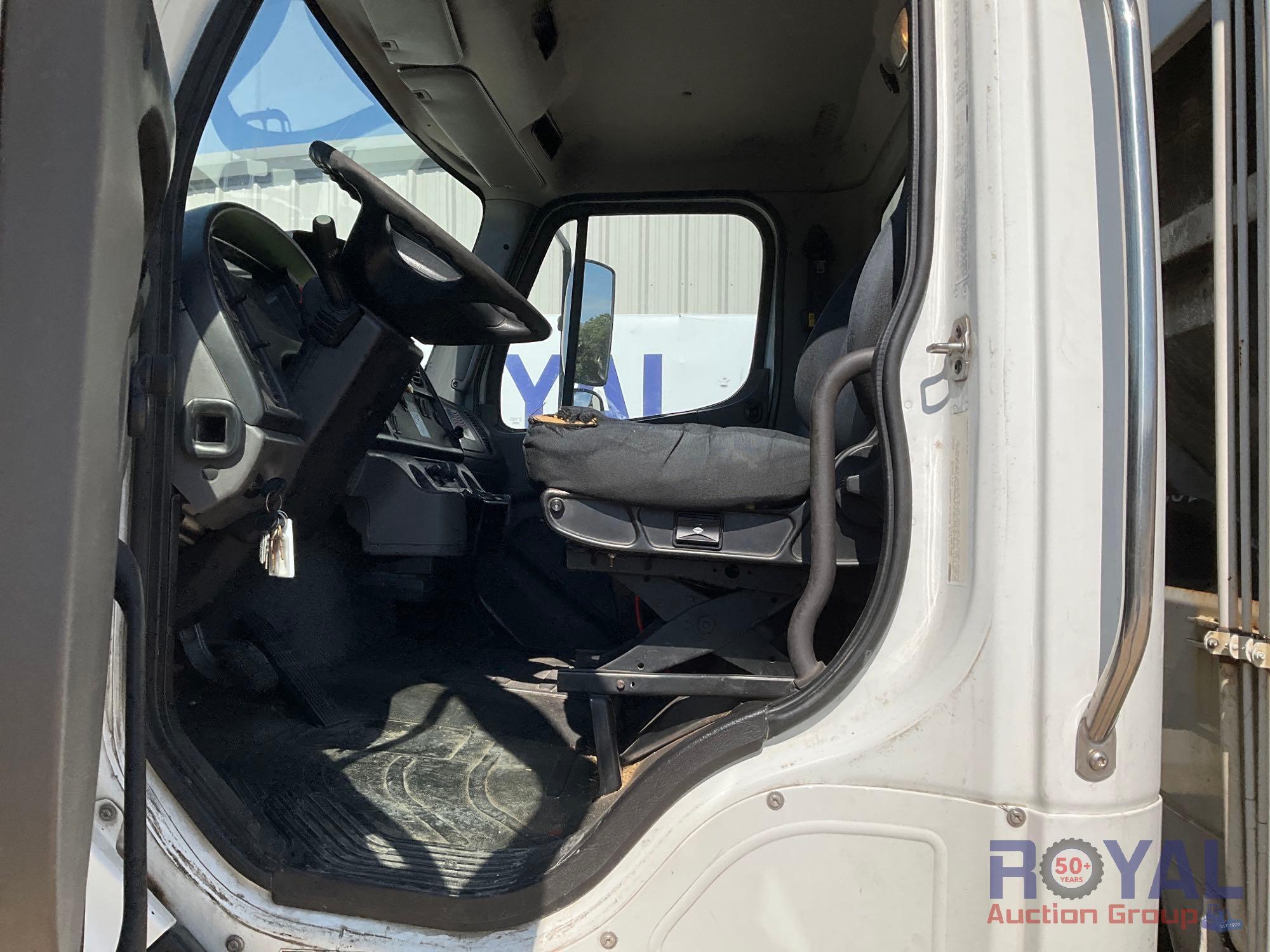 2015 Freightliner 108SD Heil 612-3201 Rear Loader Garbage Truck